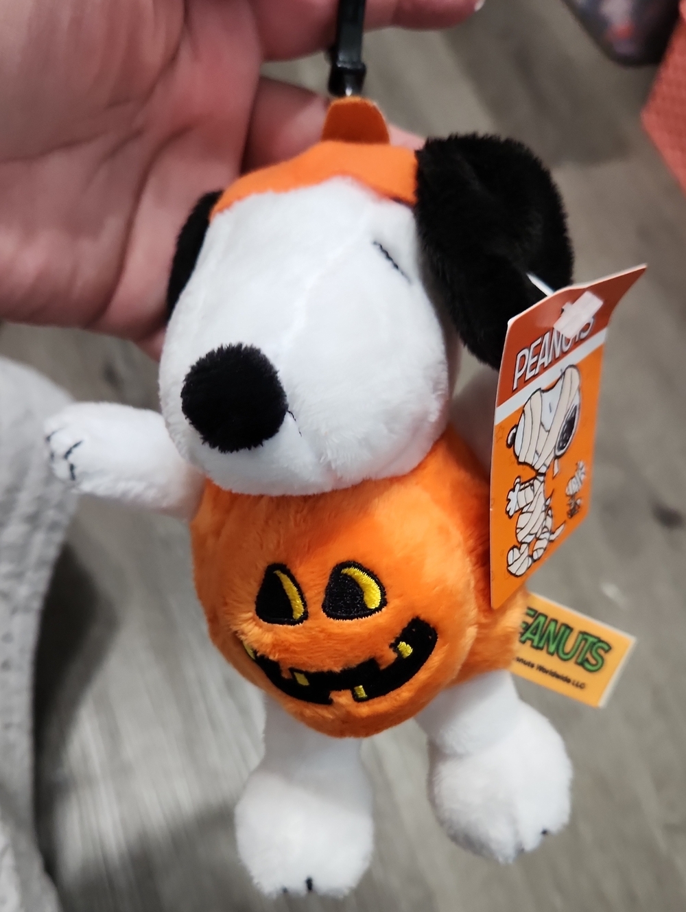 Peanuts Snoopy Pumpkin Plush Clip